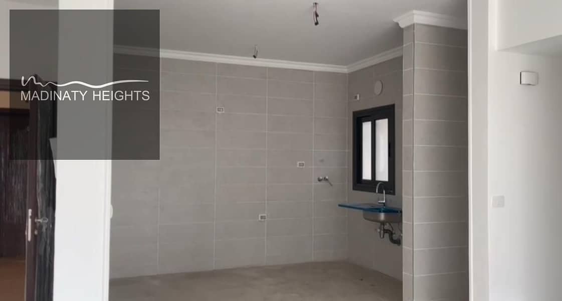 7 WhatsApp Image 2025-12-10 at 16.34. 06_b3b9213f. jpg