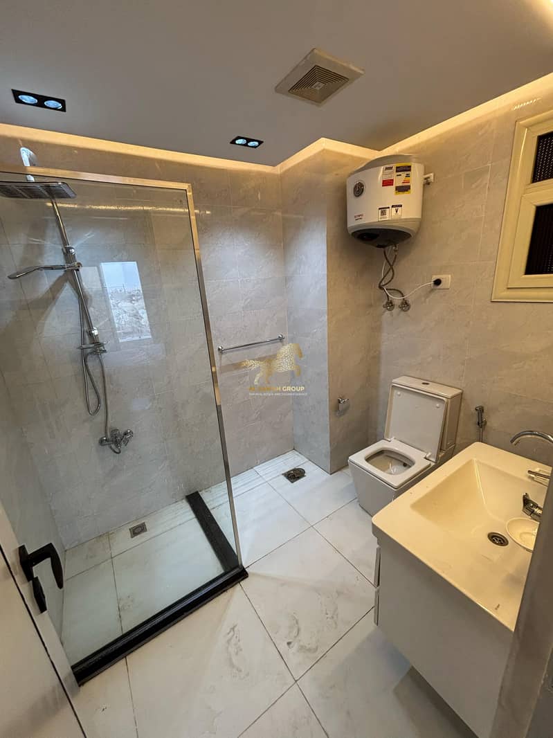 7 WhatsApp Image 2025-09-04 at 17.40. 07_ed8af462. jpg