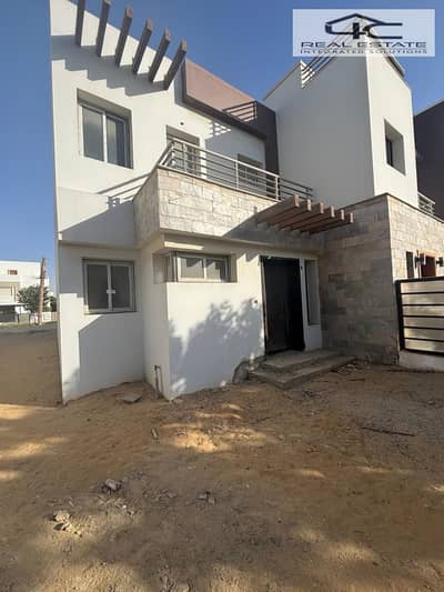 3 Bedroom Townhouse for Sale in New Cairo, Cairo - WhatsApp Image 2025-05-25 at 4.13. 12 PM (2). jpeg