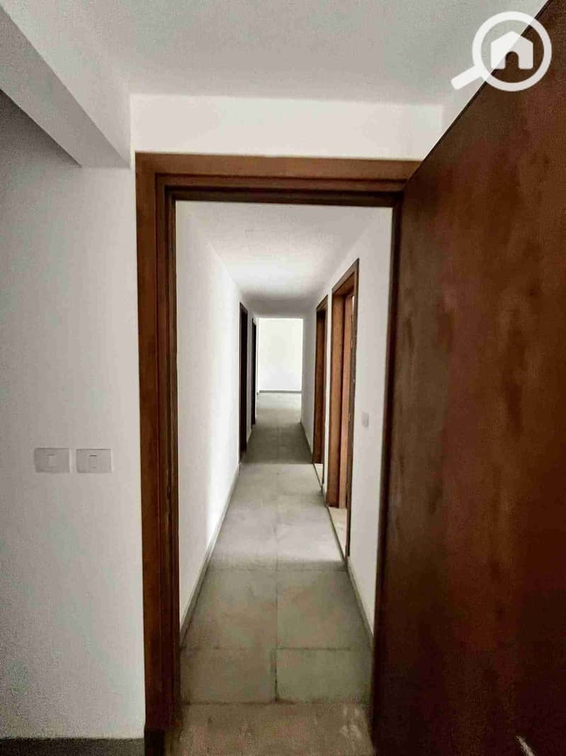 12 FB_IMG_1765375017062. jpg