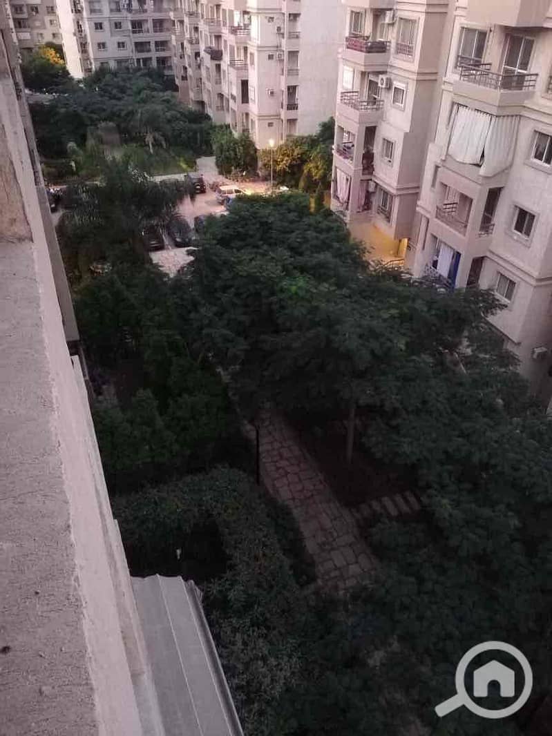 3 81e76eb1-7a34-4a56-aeae-e8206602dfe8. jpg