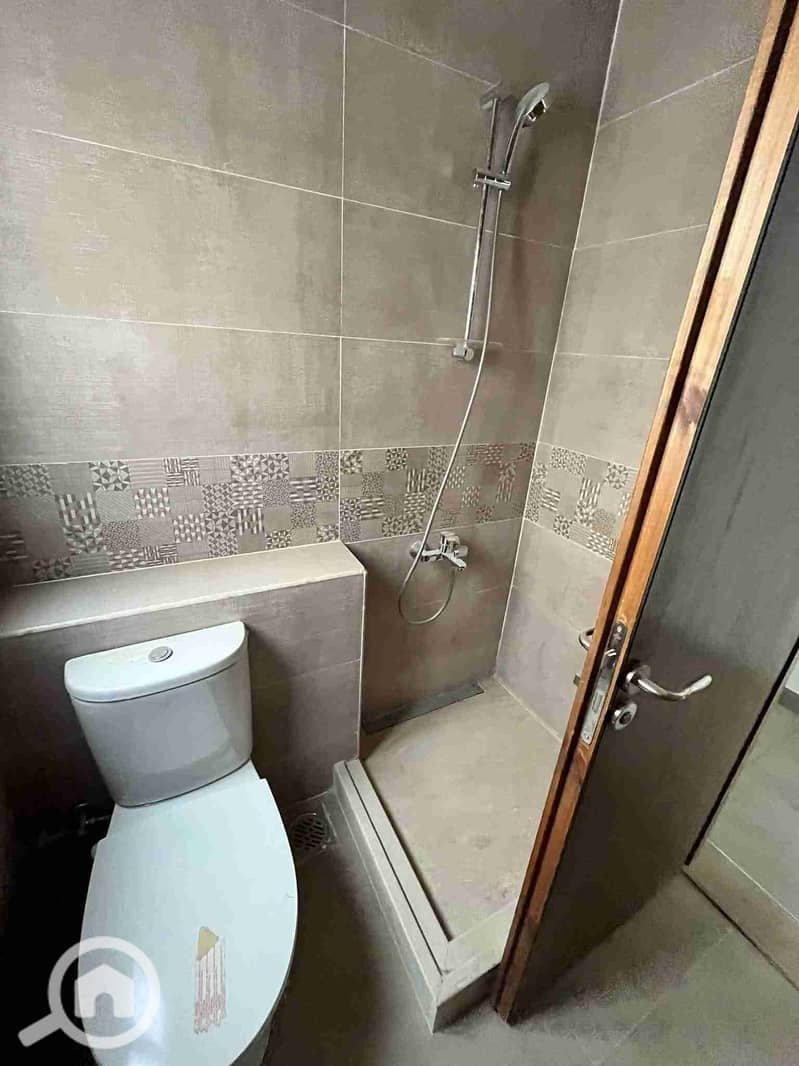 6 FB_IMG_1765375608053. jpg