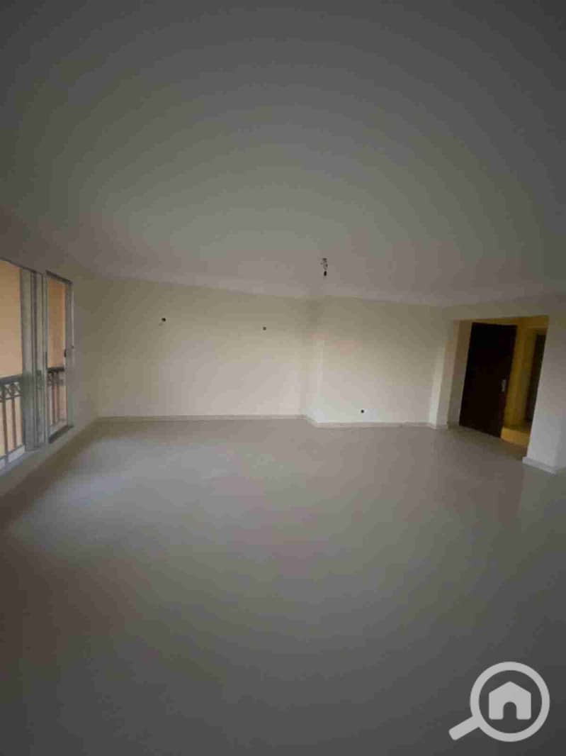 12 motion_photo_8225314823125434876. jpg