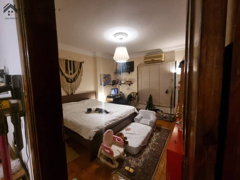 5 WhatsApp Image 2025-12-10 at 12.33. 56_8b8c2a5e. jpg