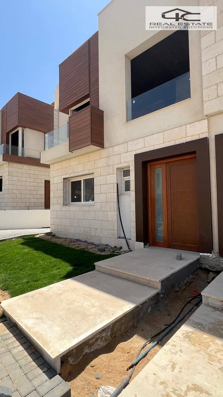 8 WhatsApp Image 2025-11-14 at 4.16. 51 PM (1). jpeg