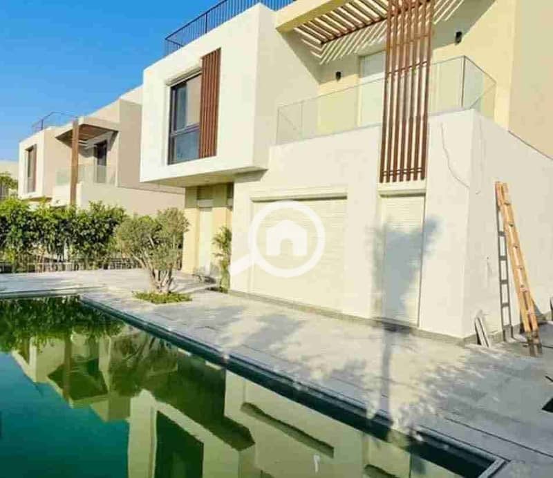 1000684570. jpg 1000684570. jpg