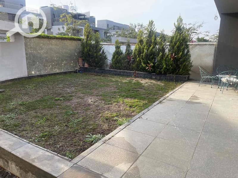 3 3d10cbbd-4628-481c-a5f8-e0b3a1a304c7. jpg