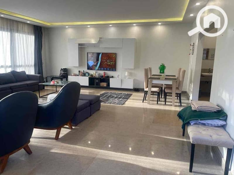 7 74bb966b-b415-48a3-8b47-fbe245a56ae3. jpg