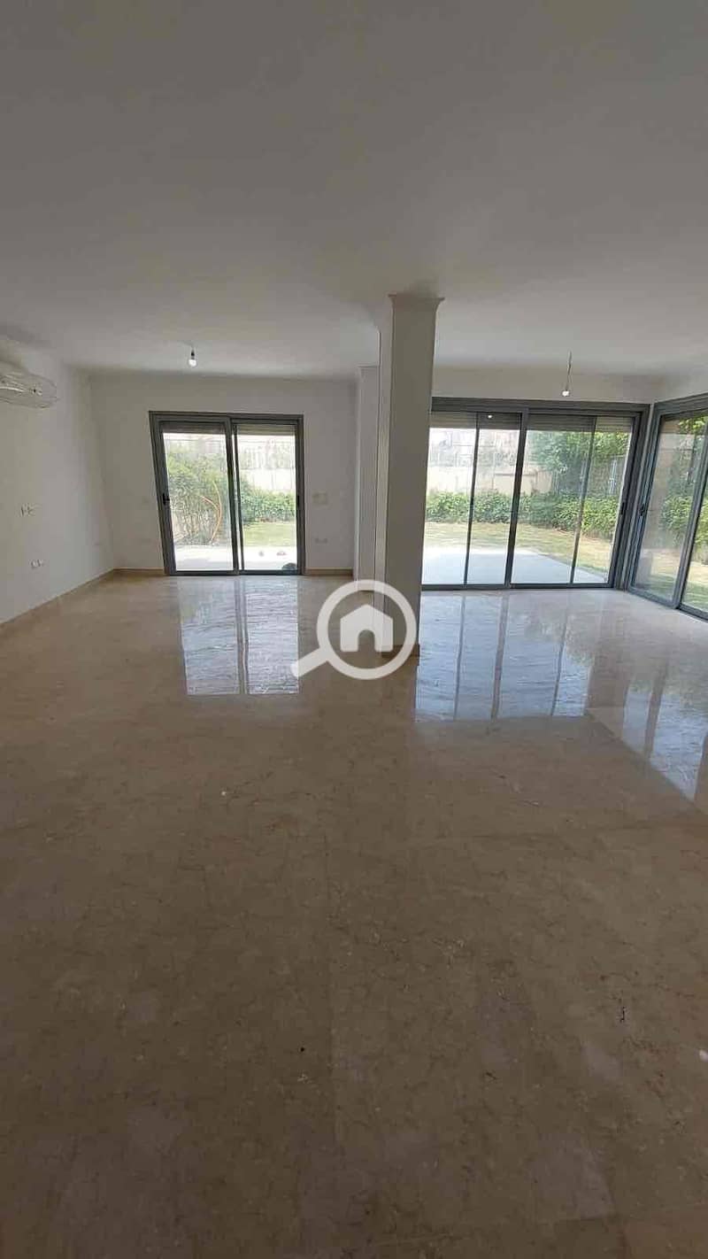 5 835f956d-de18-46b6-9f52-0ab8f9826101. jpg