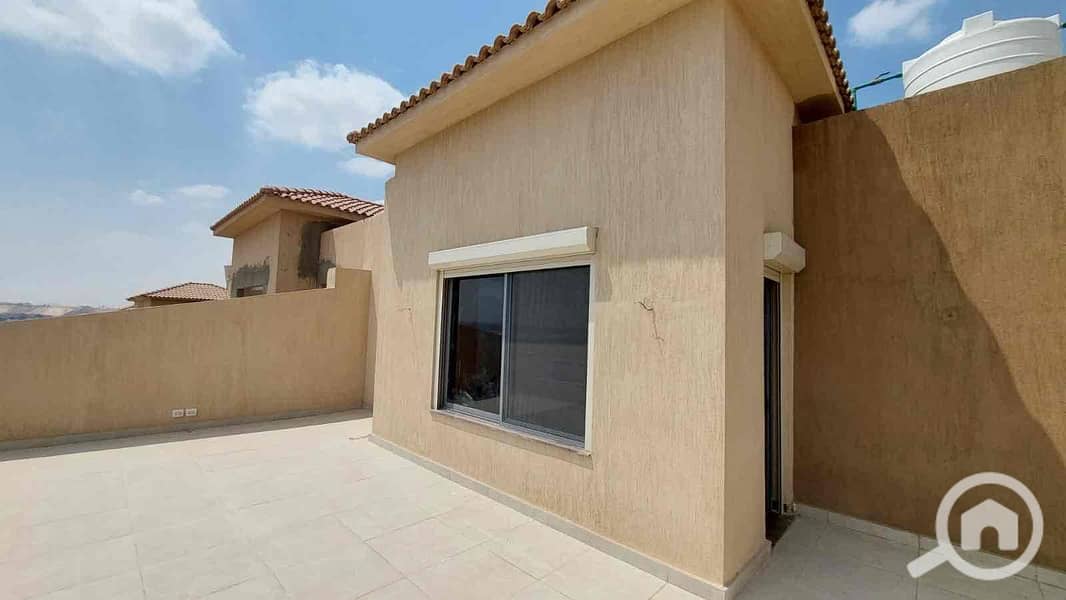 17 6db33e81-c9d2-4c2f-9007-490f3aca386b. jpg