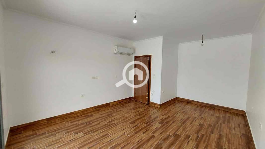 22 b8537d71-d83d-4791-b7fc-dce971327f64. jpg