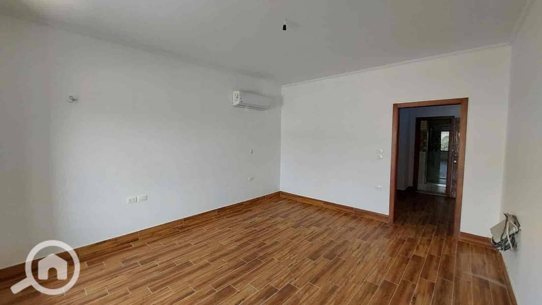 25 8401bf2d-bce4-4adc-ae17-c74725ec0ee5. jpg