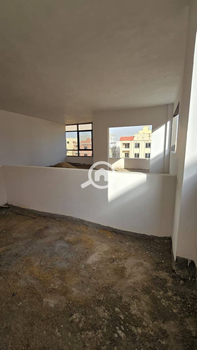 9 WhatsApp Image 2025-12-10 at 11.01. 56 PM (1). jpeg