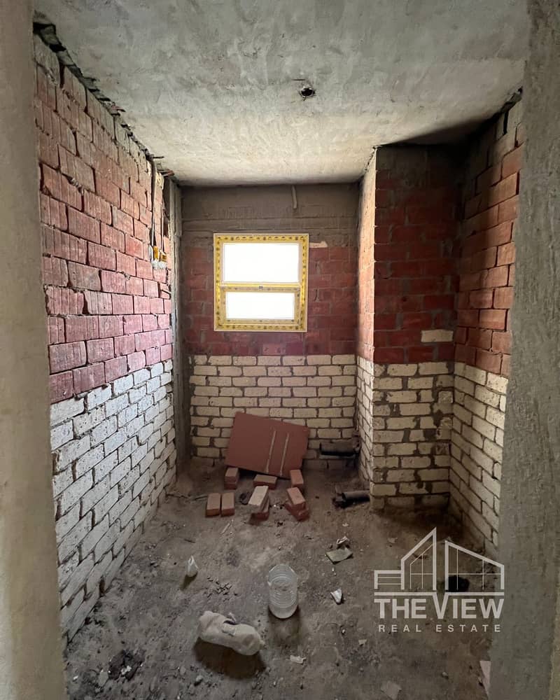 8 WhatsApp Image 2025-12-10 at 23.10. 22_90e7a5e3. jpg