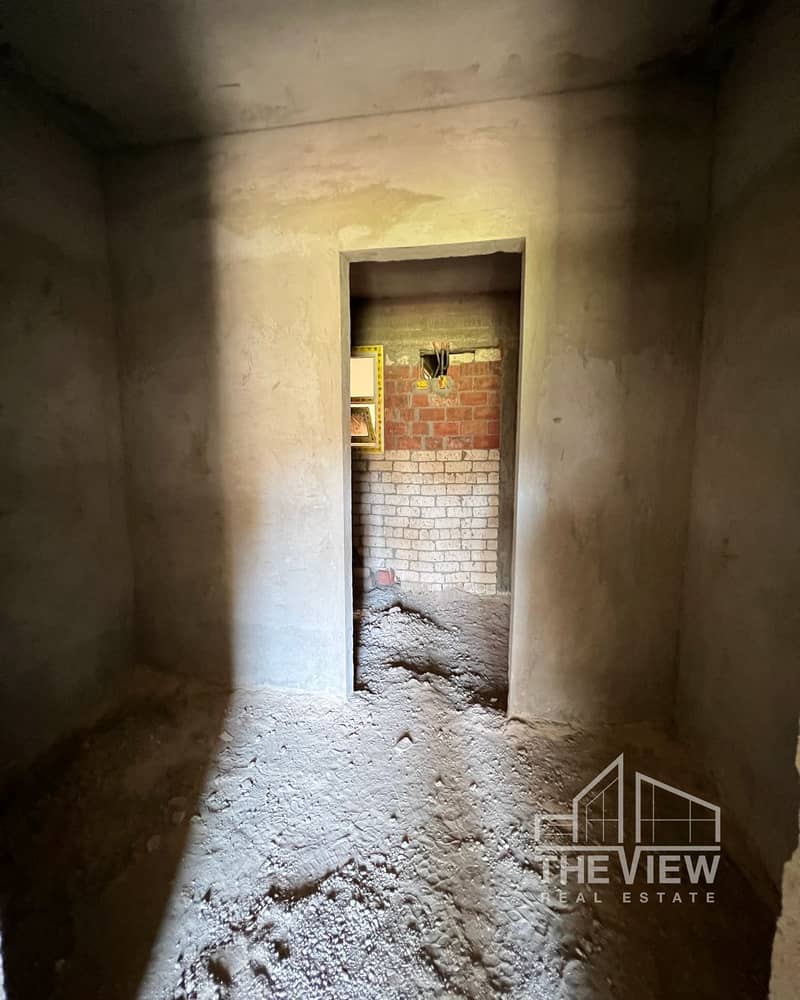 9 WhatsApp Image 2025-12-10 at 23.10. 22_d0387a17. jpg