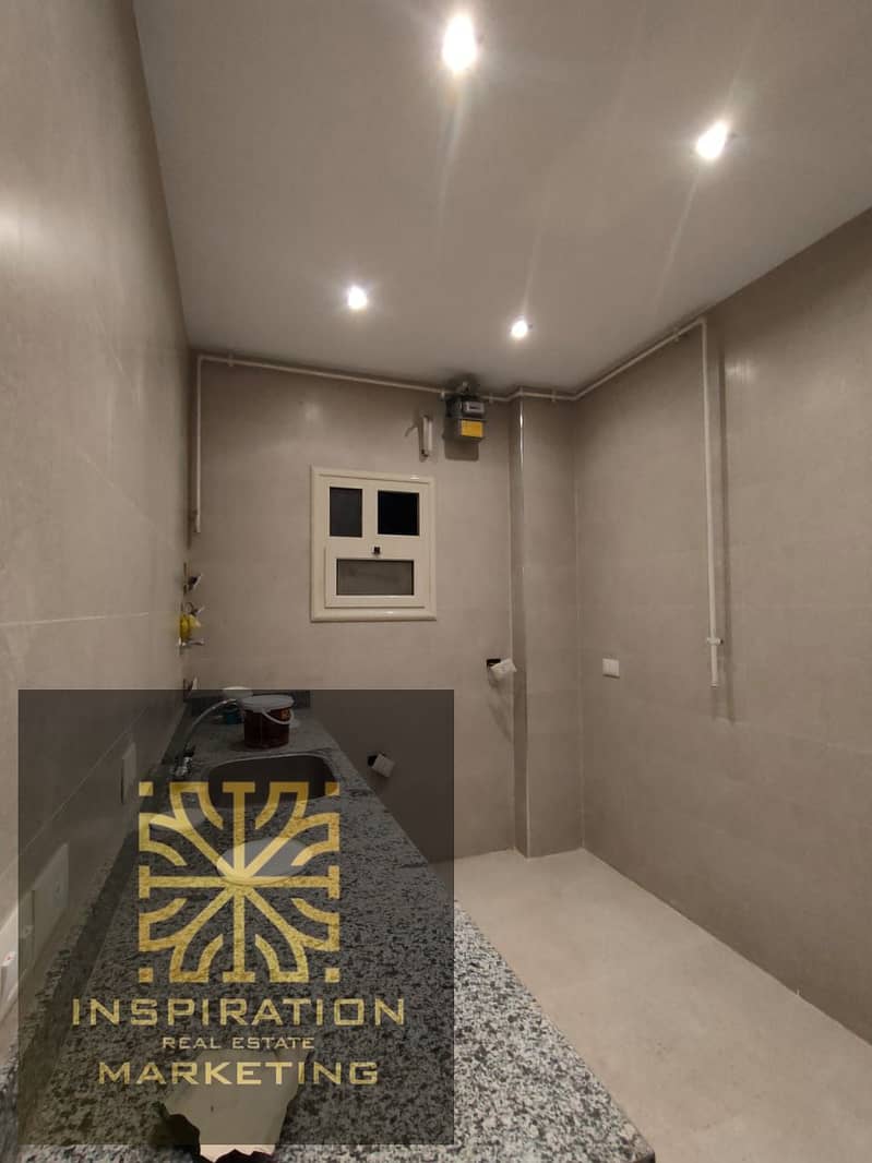 5 4e48c403-95ec-4d72-89c6-e45c9237978f. jpg