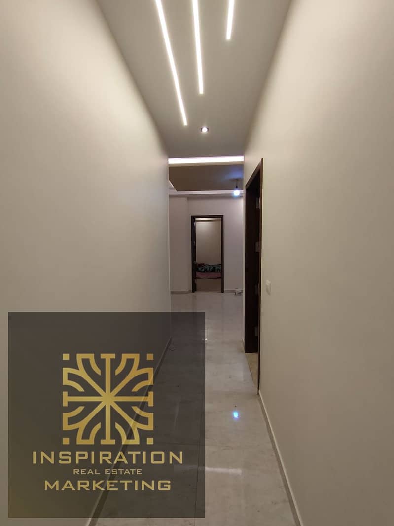 12 29888f96-2c5f-4a99-88d4-2fcc12efc45b. jpg