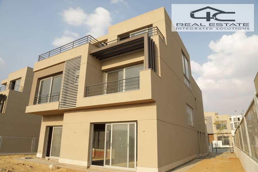 3 Untitledeeeeddd. jpg