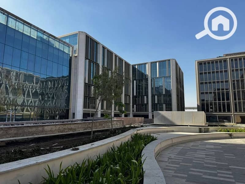 6 545866364_4175888619397269_4157977345862525321_n. jpg