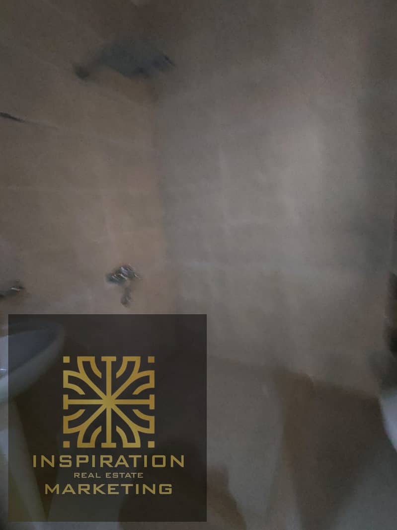 7 b42d5980-c6ae-4893-b0d0-1ee270bfa628. jpg