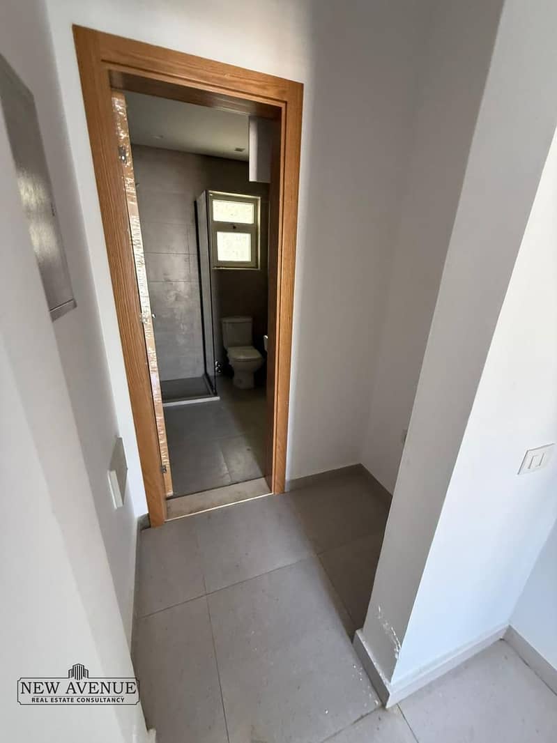 9 WhatsApp Image 2025-12-10 at 5.55. 45 PM (2). jpeg