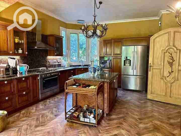 7 FB_IMG_1765402118790. jpg