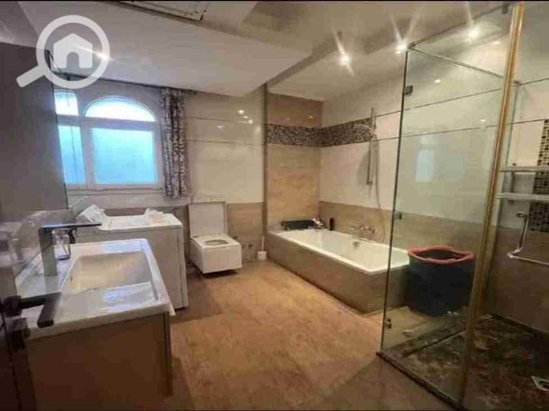 12 FB_IMG_1765402121448. jpg