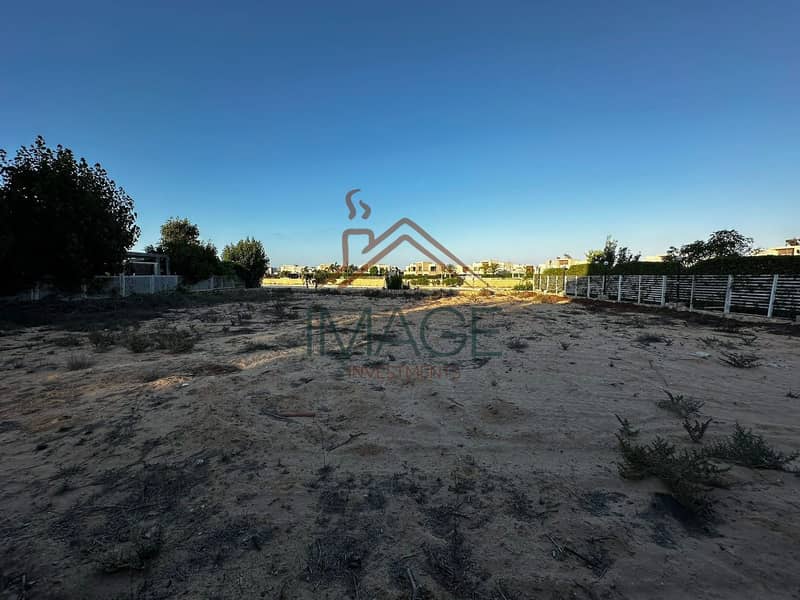 3 WhatsApp Image 2025-12-10 at 7.30. 42 PM (1). jpeg