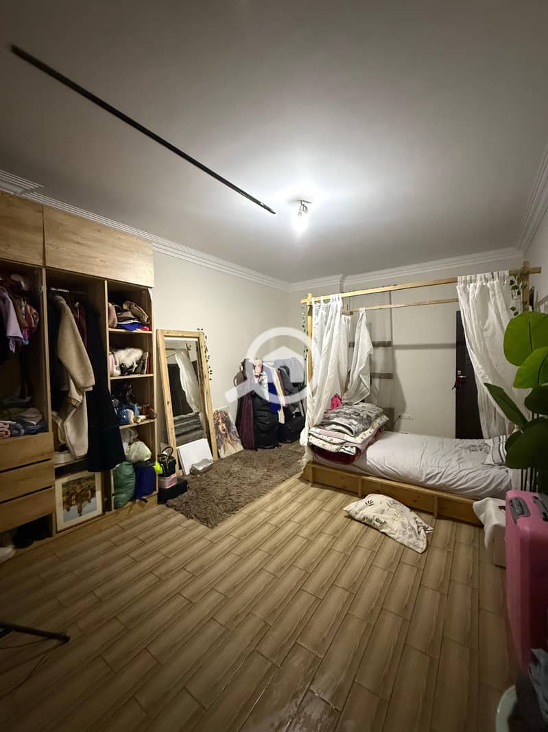 5 8fdd1992-6cee-4373-a3d7-436ef6d49a94. jpg