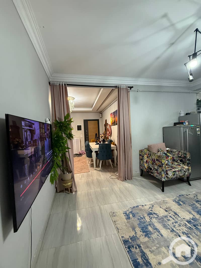 9 8bb3dd84-b2d8-4078-afbd-c76e07f5c8fb. jpg