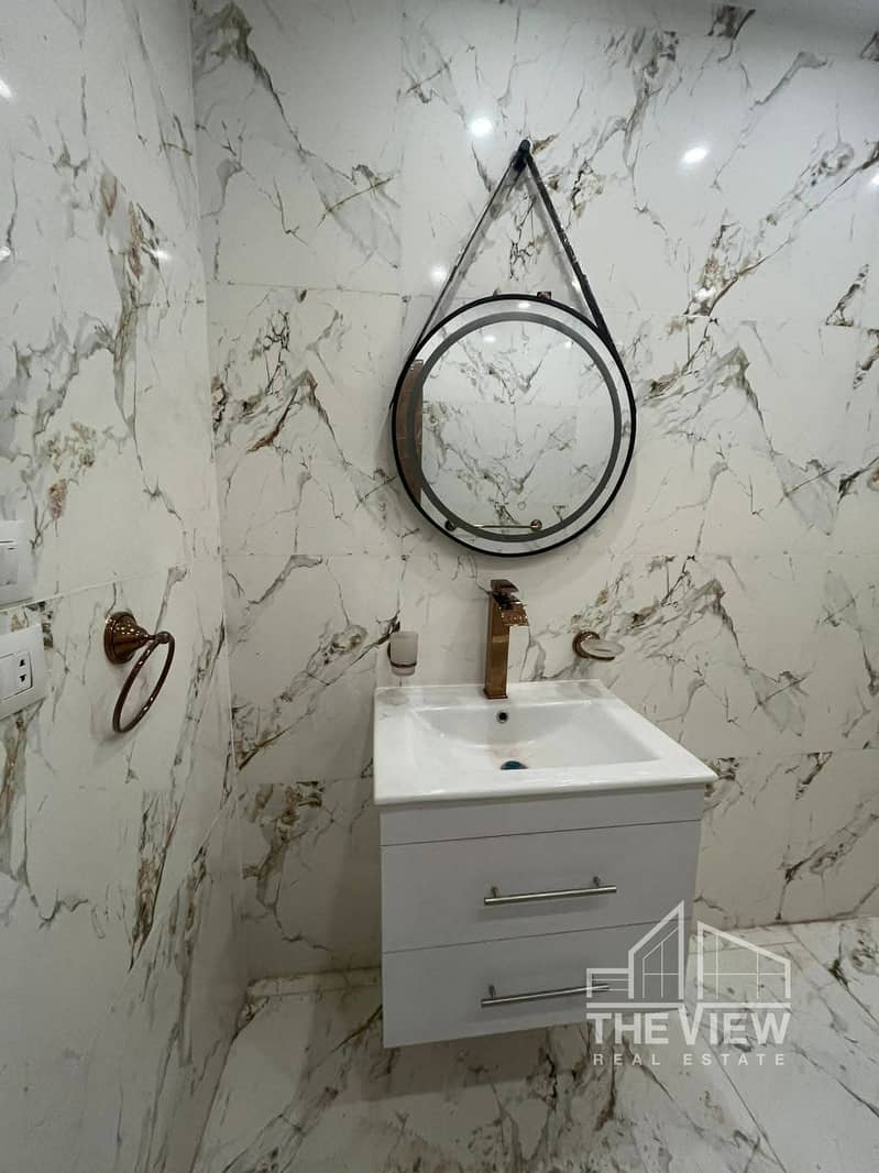 12 WhatsApp Image 2025-11-04 at 13.02. 55_e8404c32. jpg