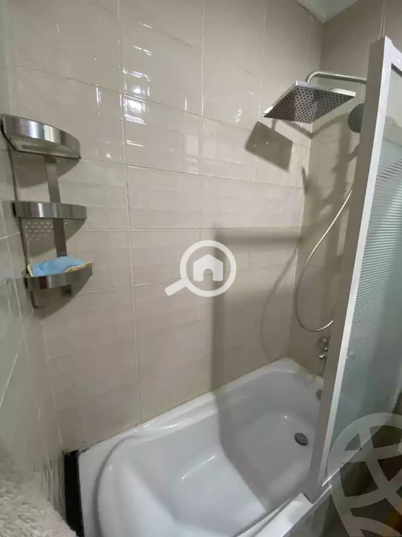 2 bc622ab1884940dfa6b891decd0263d4. jpg