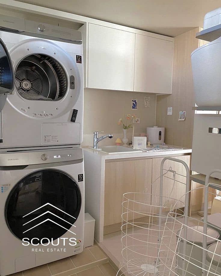 14 835f87c8-1ad0-43bc-9288-b9165bf854e8. jpeg