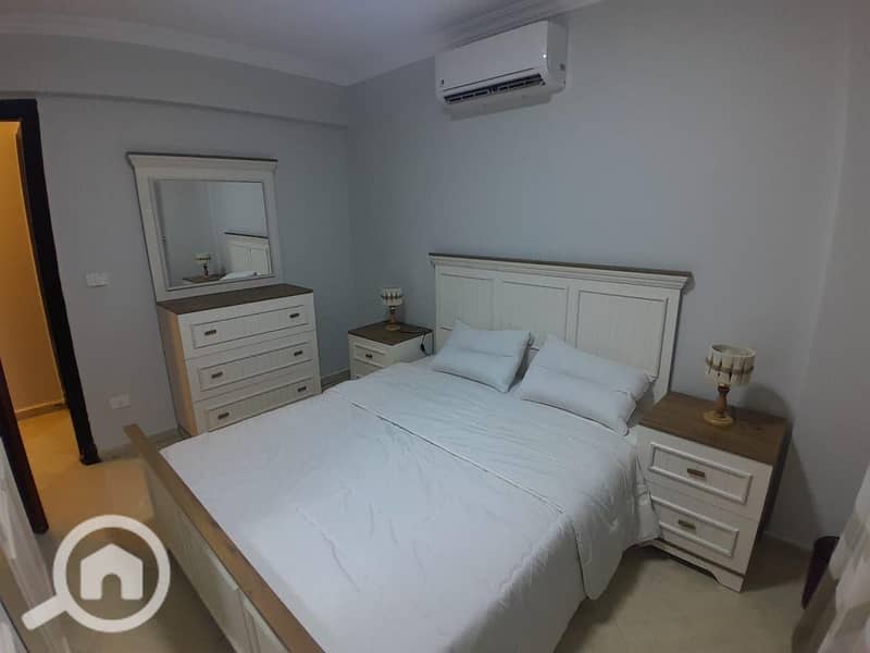 3 261c5325-d500-49b5-9ae9-dea80021e766. jpeg