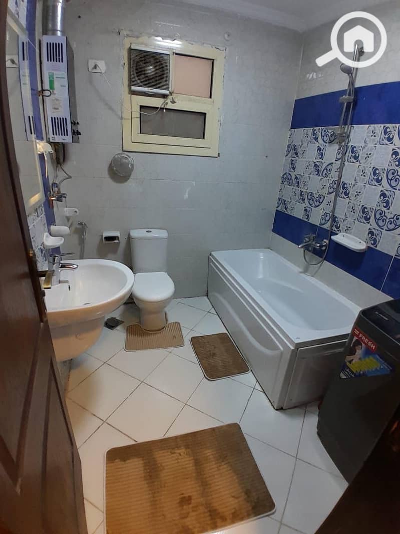 11 1ee73f6b-8bbf-46df-bfb2-b3fb0803286e. jpeg