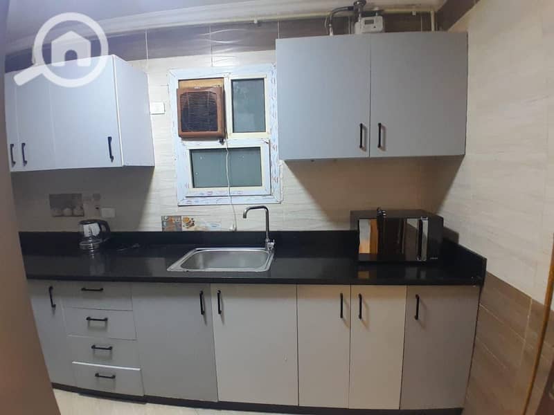 12 dd331769-cb77-46ae-878a-ce821fffa207. jpeg