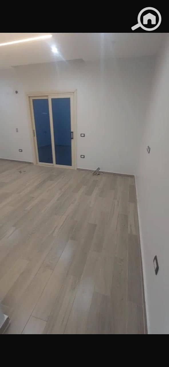 4 3aa051b1-6e8b-499b-abbe-d74a68d495c0. jpeg