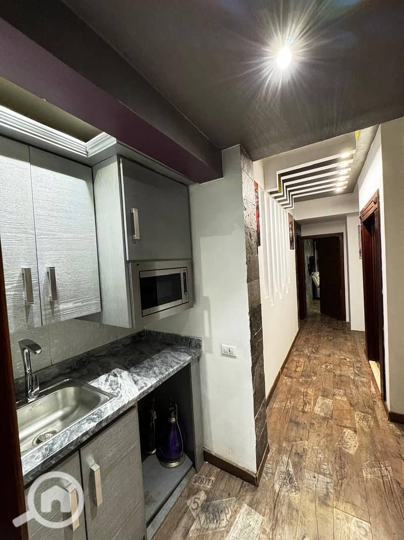 16 807182ee-c5e0-4fe7-8f70-3157767fe55c. jpeg