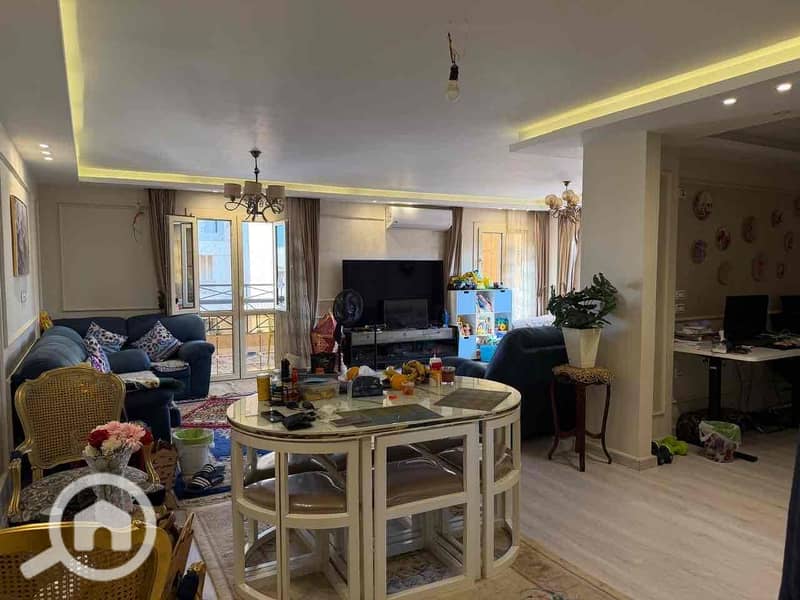 8 3372d41c-e5ee-446a-9e18-dcf0adde7cbc. jpg