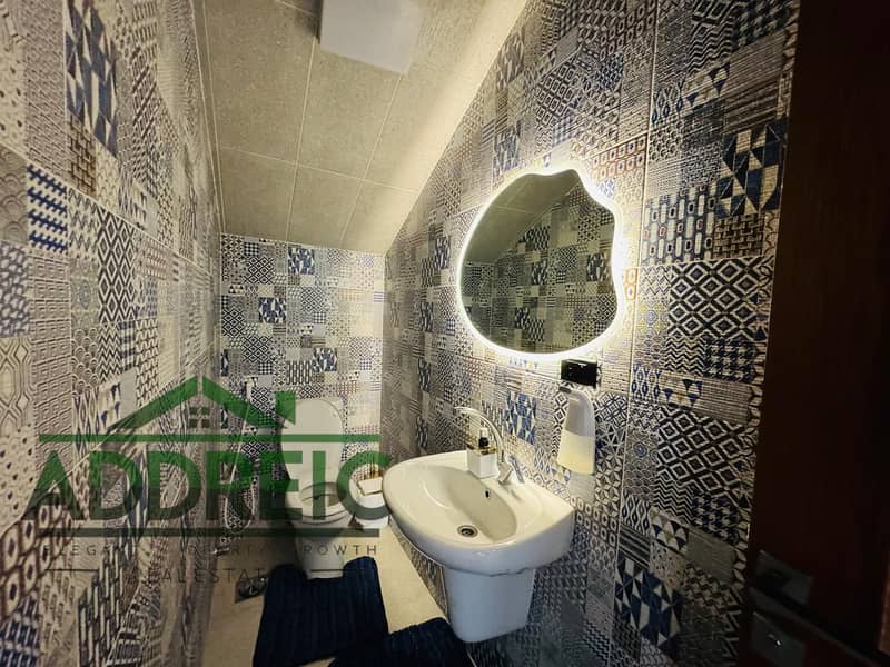 12 WhatsApp Image 2025-12-03 at 14.55. 17. jpeg