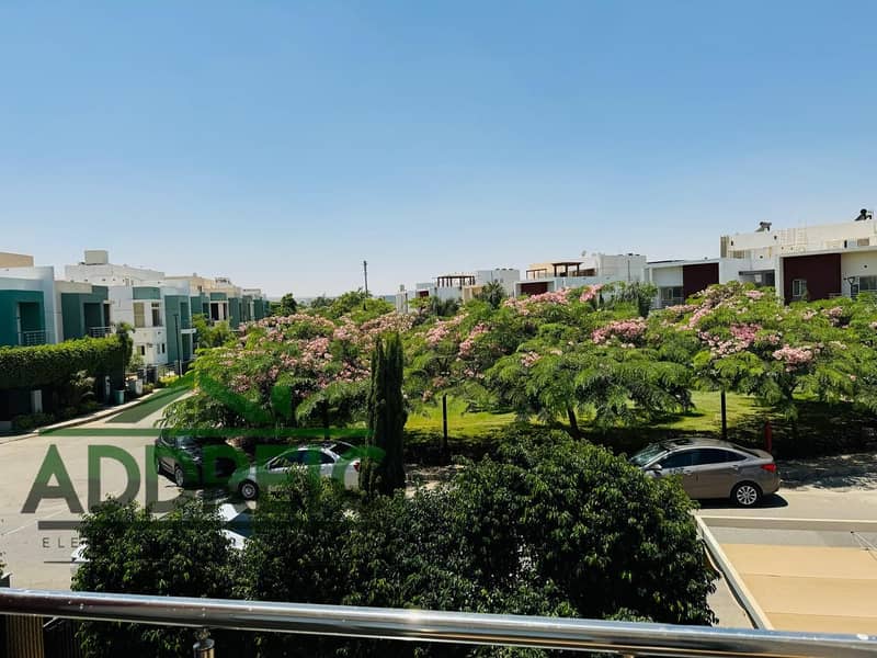 21 WhatsApp Image 2025-12-03 at 14.55. 19. jpeg