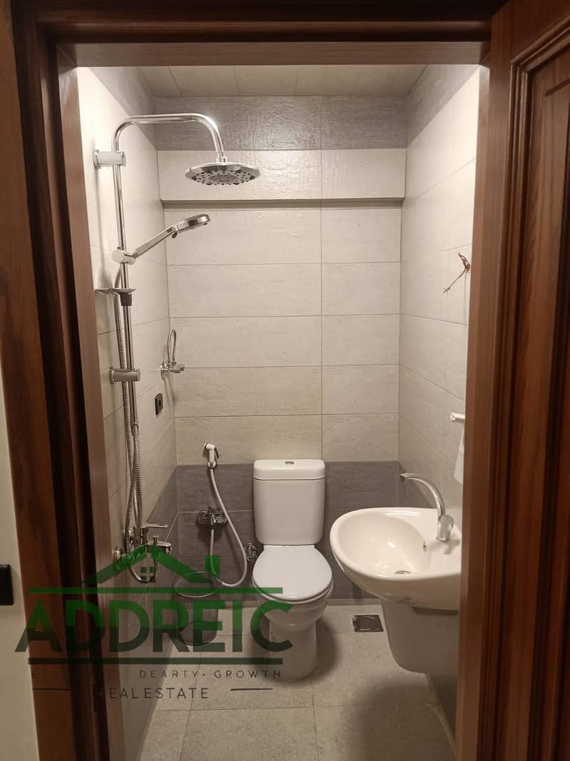 29 WhatsApp Image 2025-12-03 at 14.55. 21 (3). jpeg