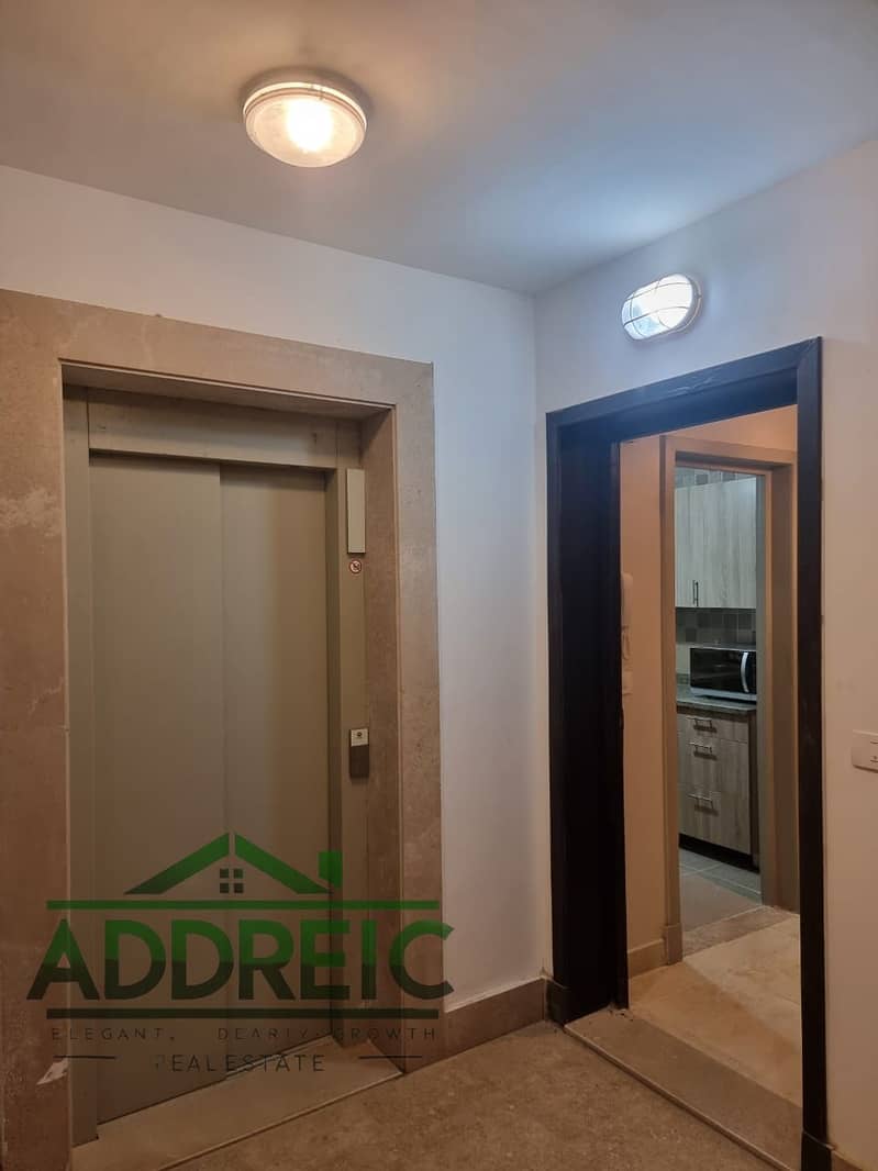 6 WhatsApp Image 2025-12-03 at 14.23. 37 (2). jpeg