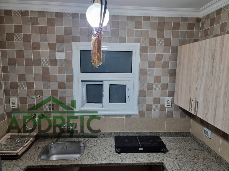 18 WhatsApp Image 2025-12-03 at 14.23. 42 (1). jpeg