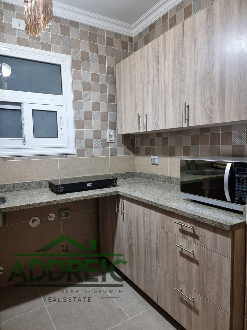 20 WhatsApp Image 2025-12-03 at 14.23. 42 (3). jpeg