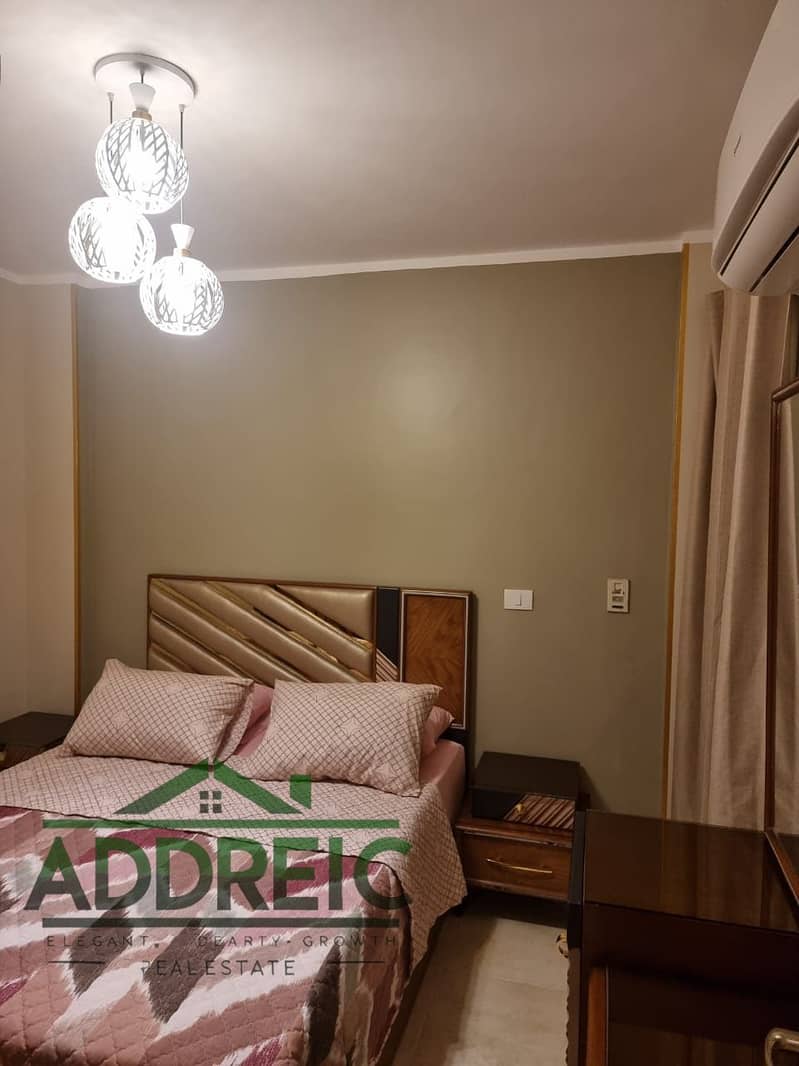 30 WhatsApp Image 2025-12-03 at 14.23. 48 (1). jpeg