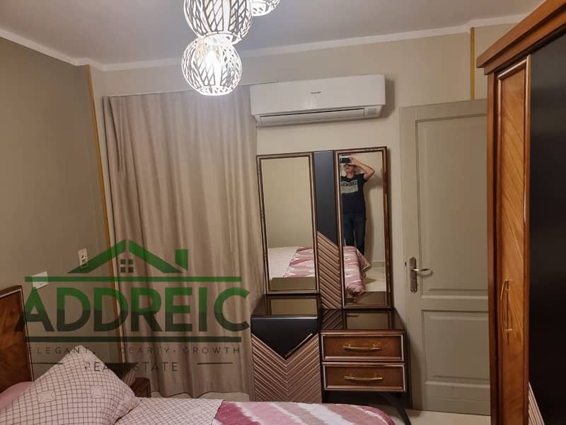 33 WhatsApp Image 2025-12-03 at 14.23. 49 (2). jpeg