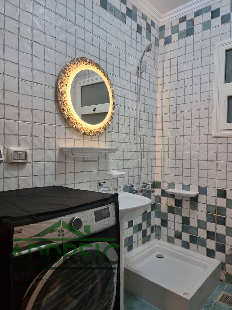 45 WhatsApp Image 2025-12-03 at 14.23. 53. jpeg