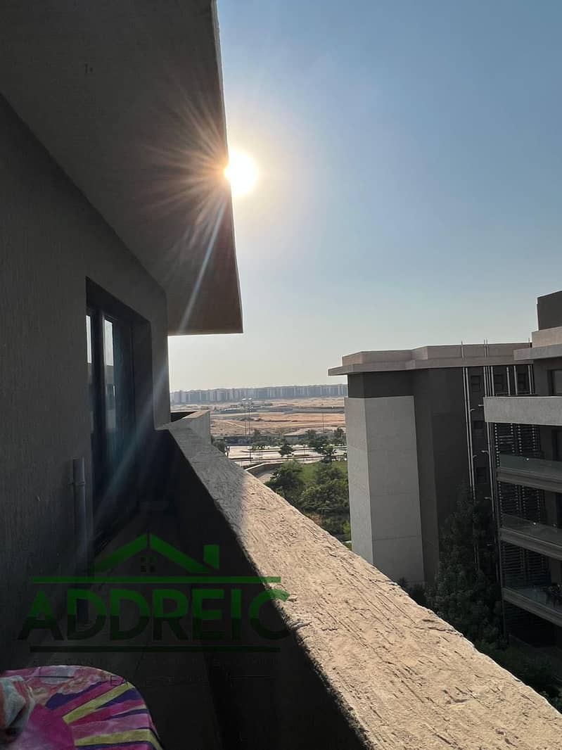 10 WhatsApp Image 2025-12-03 at 13.58. 48 (1). jpeg