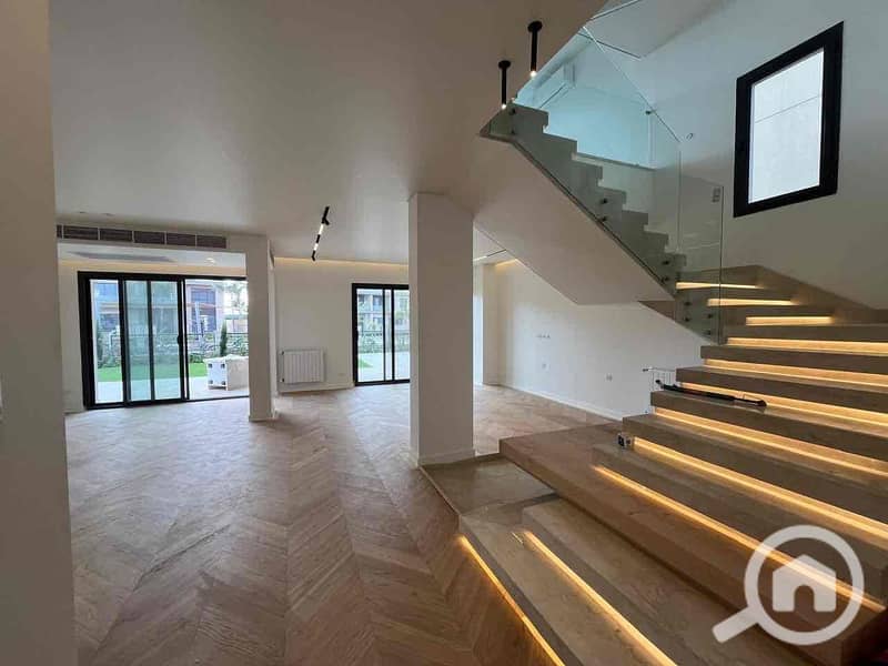 cb109669-546e-46a8-a500-ac5bb0311ed9. jpg